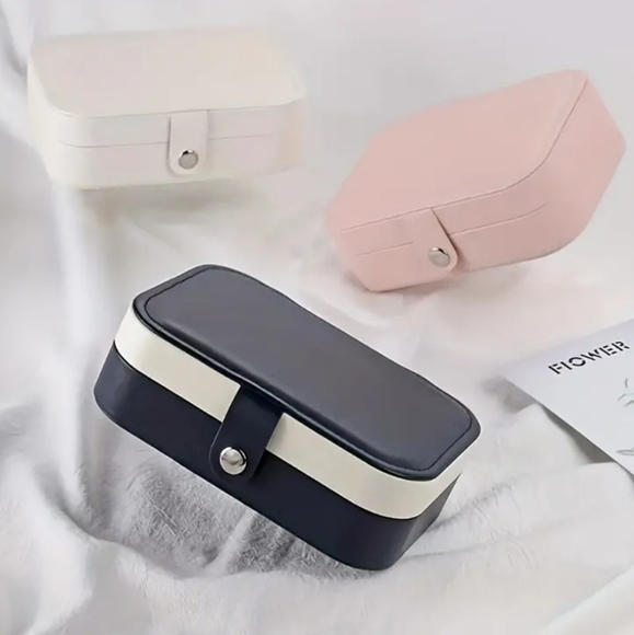 Jewelry Box Portable Flip - Picture 7 of 8